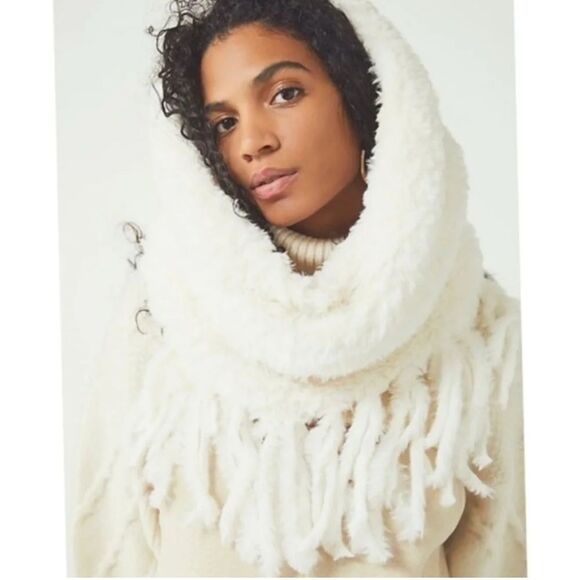 Free People Cascade Fringe Cowl Neck Scarf Cream - Picture 1 of 5